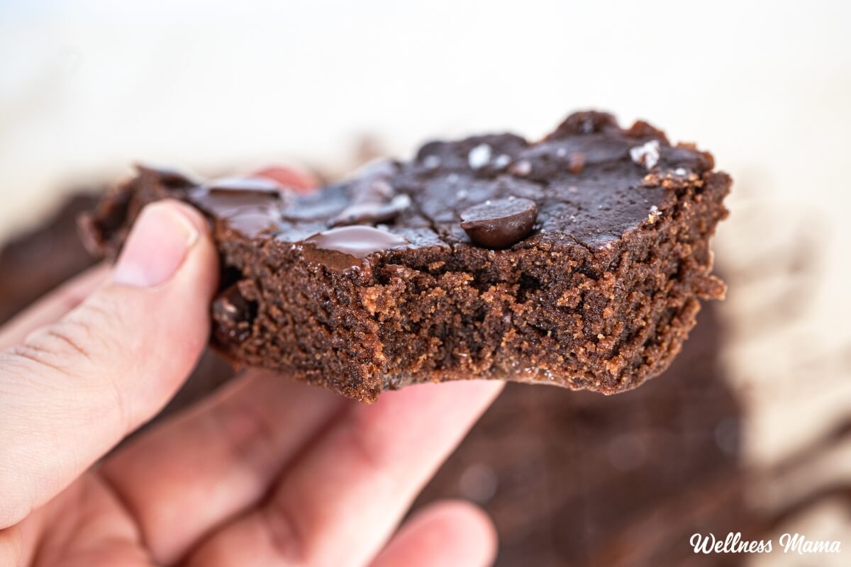 Homemade Chocolate Chip Protein Bars